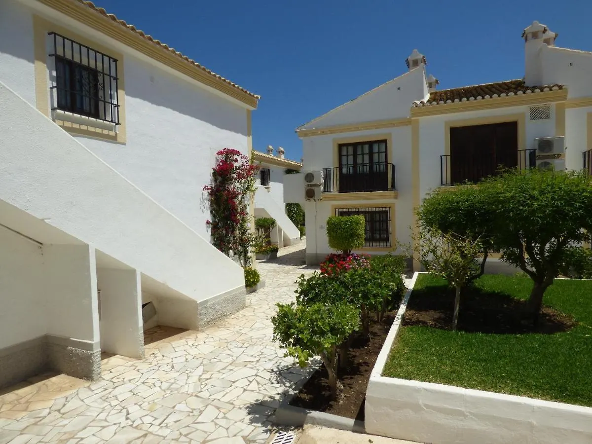 아파트 Birds Paradise Vera Coast Los Amarguillos